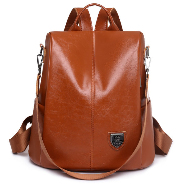 Eko ādas mugursoma ar metāla elementu