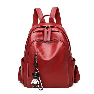 Ležerni ženski ruksak s privjeskom - dvije veličine