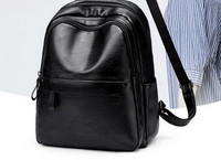 Női bőr hátizsák több rekesszel