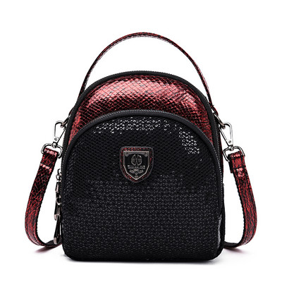 Női hátizsák fém díszítéssel