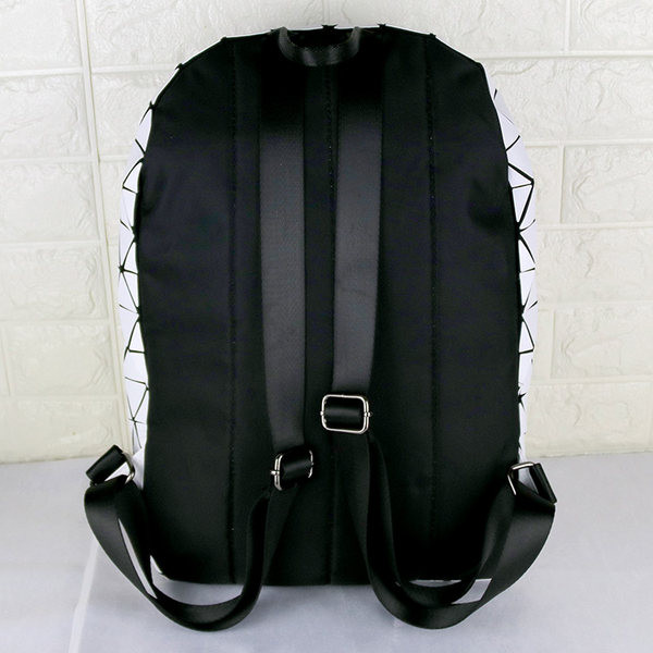 Sieviešu ikdienas mugursoma ar figūrām