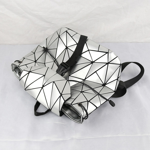 Jauna modeļa sieviešu mugursoma ar šņorēm un plastmasas aizdari