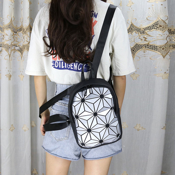 Jauna modeļa sieviešu mugursoma ar ģeometriskām formām