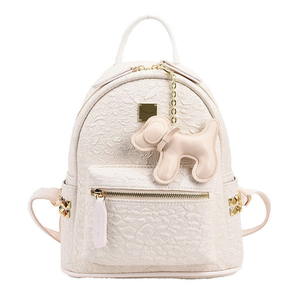 Stilīga sieviešu mugursoma ar 3D elementu un metāla kniedēm