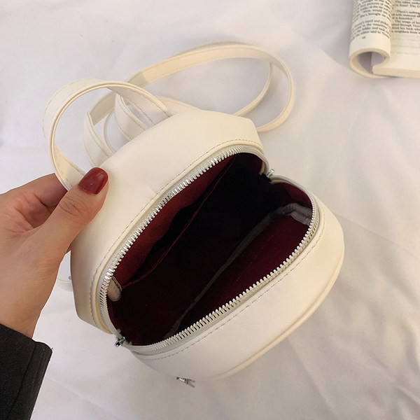 Maza sieviešu ādas mugursoma vairākās krāsās