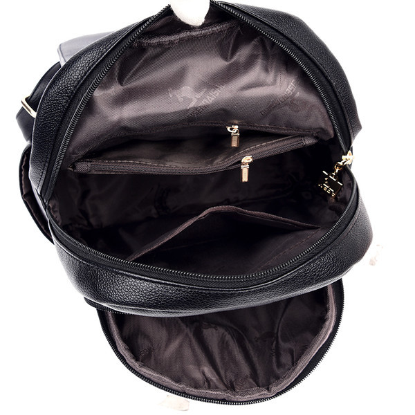 Sieviešu mugursoma ar lielu kabatu un rāvējslēdzēju