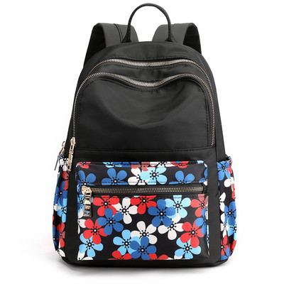 Sieviešu tekstila mugursoma ar ārējo kabatu