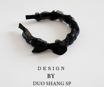 Sieviešu tiāra ar lenti