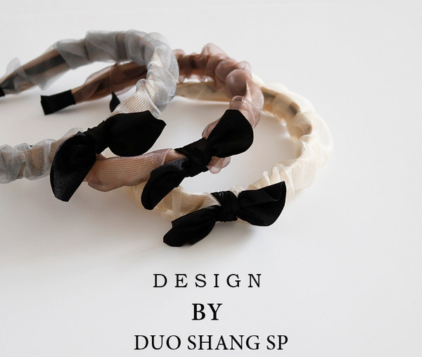 Sieviešu tiāra ar lenti