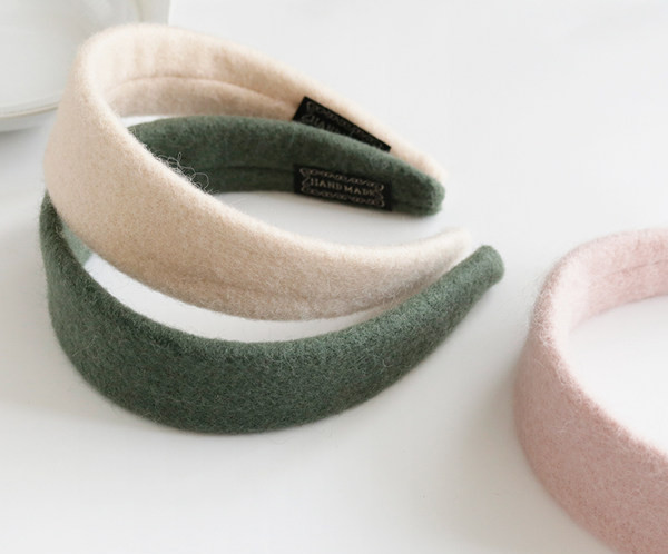 Rudens-ziemas sieviešu tiāra