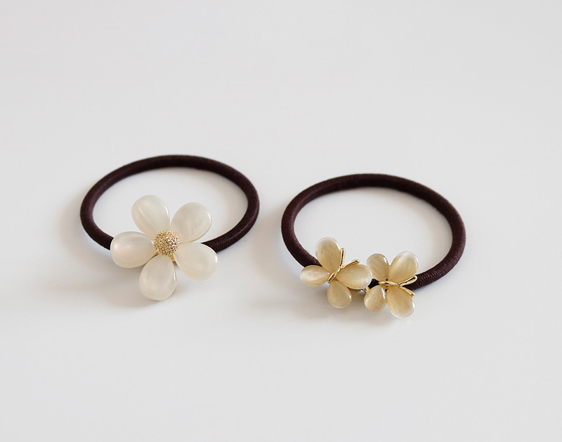 Sieviešu matu gumija ar 3D apdari