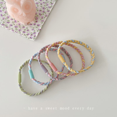 Ежедневен дамски ластик