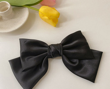 Дамска изчистена панделка за коса