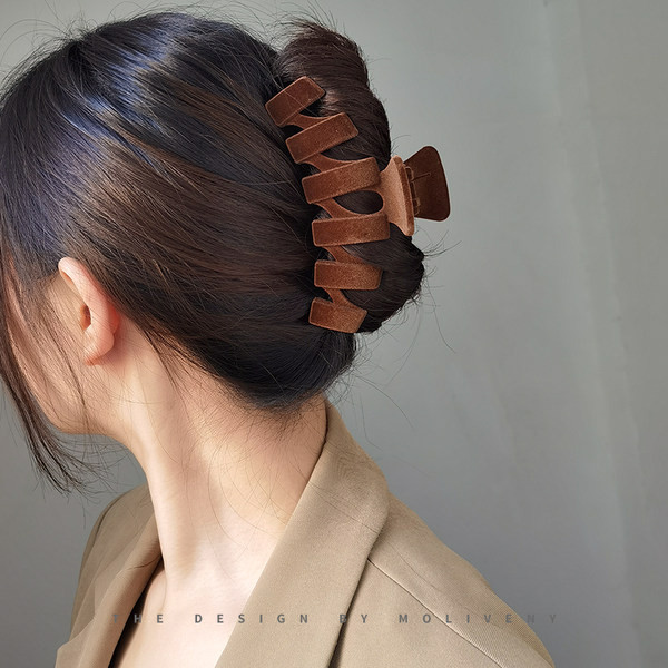 Дамска ежедневна щипка за коса от еко велур