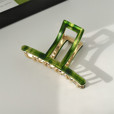 Дамска шнола за коса