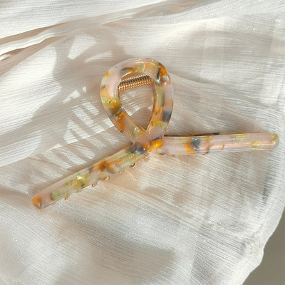 Цветна шнола за коса