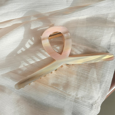 Цветна шнола за коса