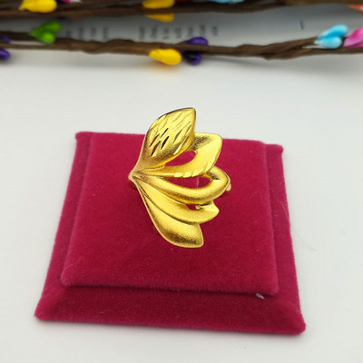 Регулируем дамски пръстен с флорален мотив