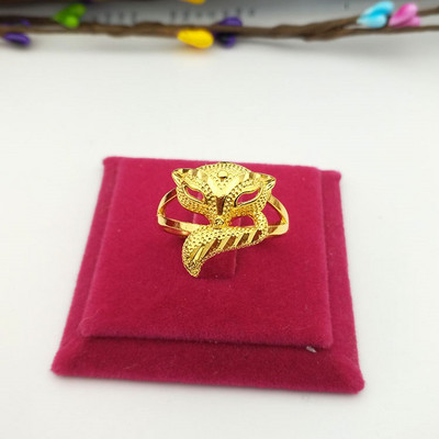 Регулируем дамски пръстен с флорален мотив