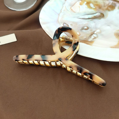 Дамска шнола за коса в четири цвята