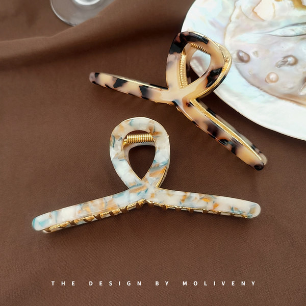 Дамска шнола за коса в четири цвята 