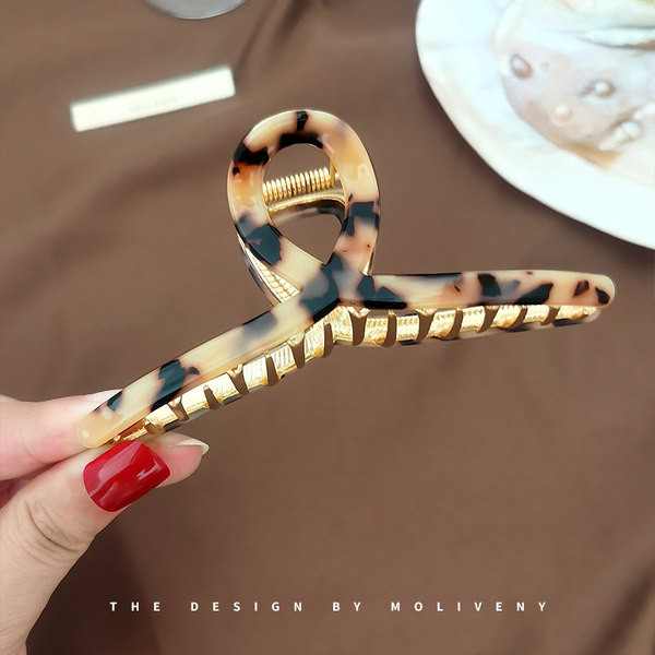 Дамска шнола за коса в четири цвята 