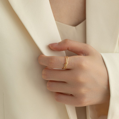 дамски регулируем пръстен в златист цвят