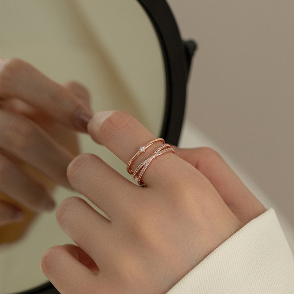 Дамски елегантен пръстен 