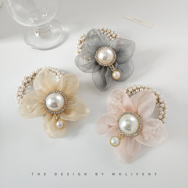 Нов модел дамски ластик за коса с перли и 3D елемент цвете