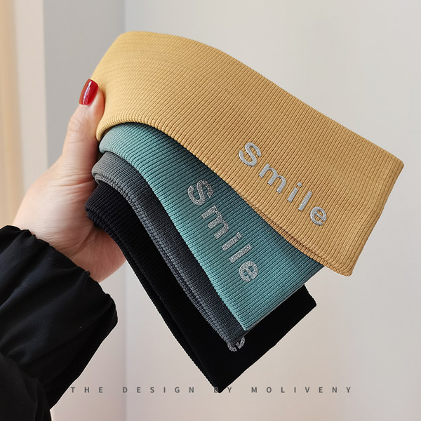 Дамска лента за коса с надпис 