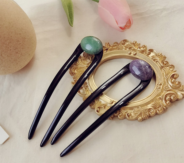 Дамски аксесоар за коса с камък