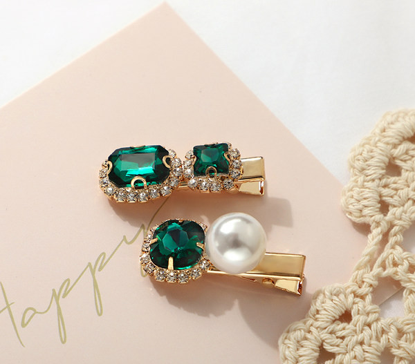 Дамска щипка за коса с камък