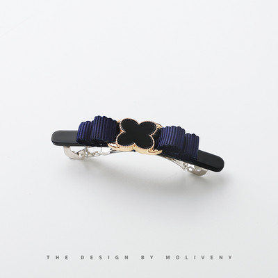 Дамска щипка за коса с принт детелина 