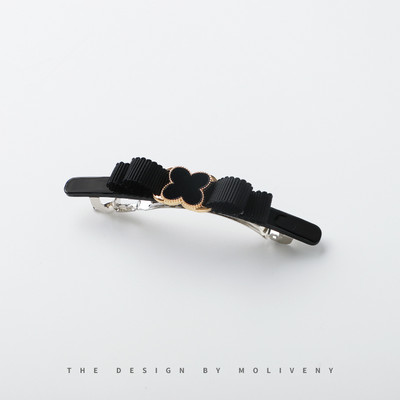 Дамска щипка за коса с принт детелина 