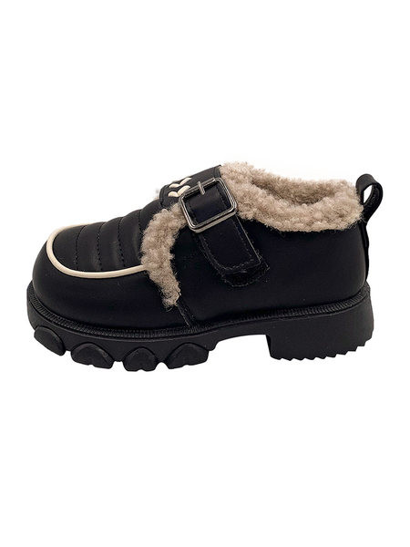 Детски зимни обувки с катарама 