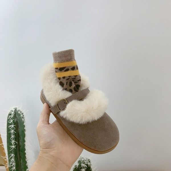 Ежедневни зимни обувки за момичета с топла подплата и метална катарама