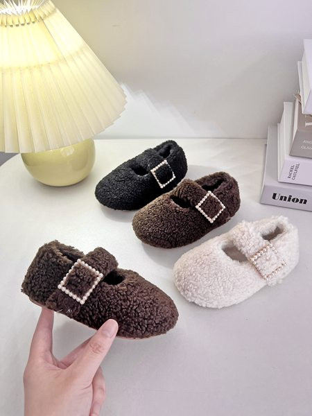 Поларни неплъзгащи се обувки за момичета с велкро закопчаване