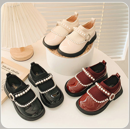 Детски обувки за момичета от еко кожа с перли
