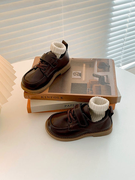 Детски обувки - с велкро лепенки и връзки 