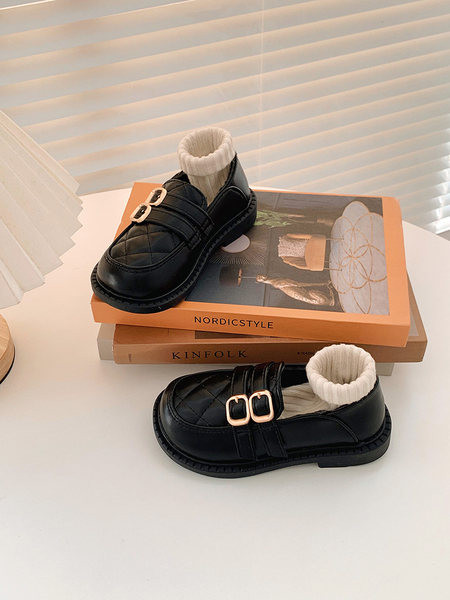 Детски капитонирани кожени обувки за момичета