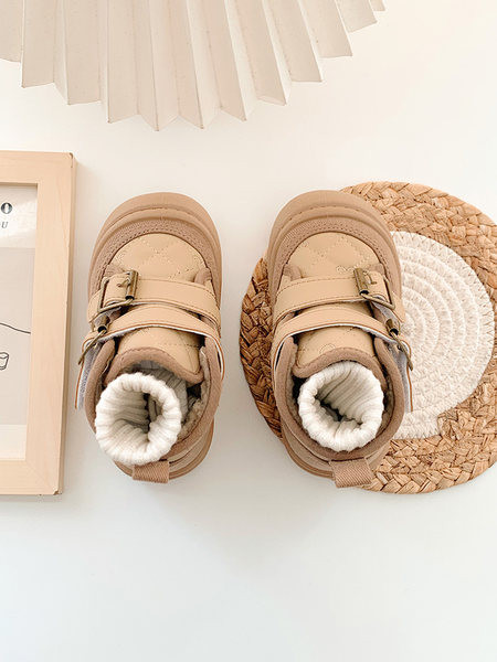 Спортни поларни обувки от еко кожа с велкро закопчаване 