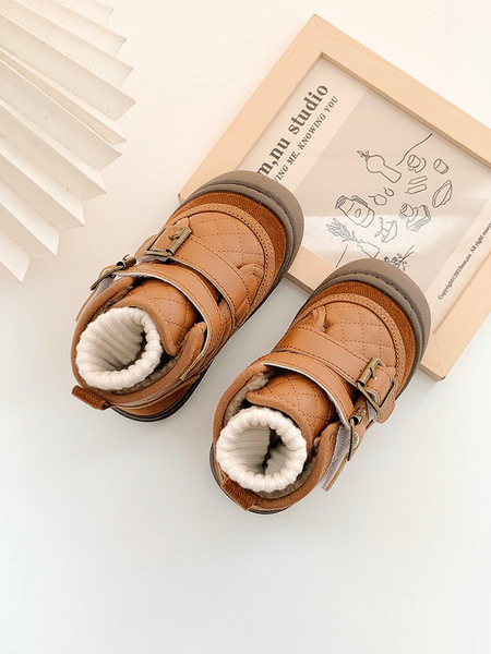 Спортни поларни обувки от еко кожа с велкро закопчаване 