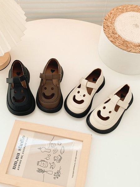 Детски обувки за момиче в три цвята 