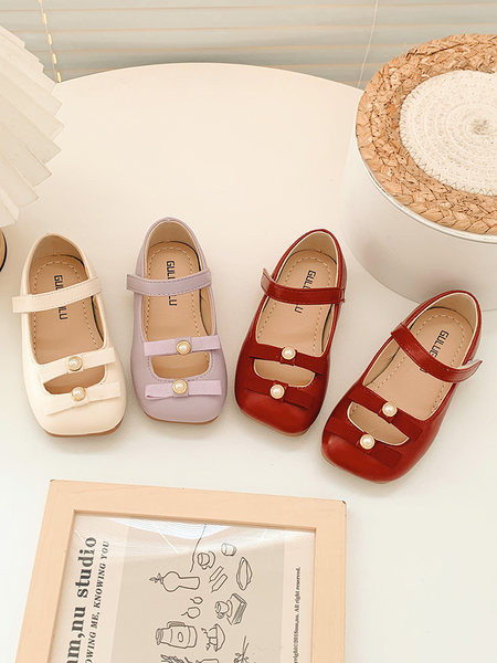 Laisvalaikio batai iš eko odos su velcro užsegimu