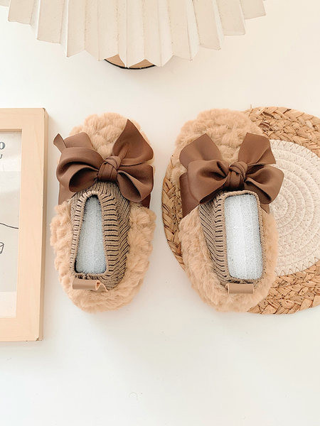 Зимни детски обувки с панделка