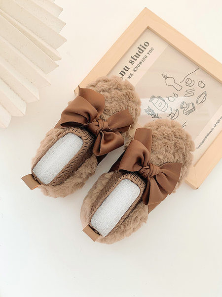 Зимни детски обувки с панделка