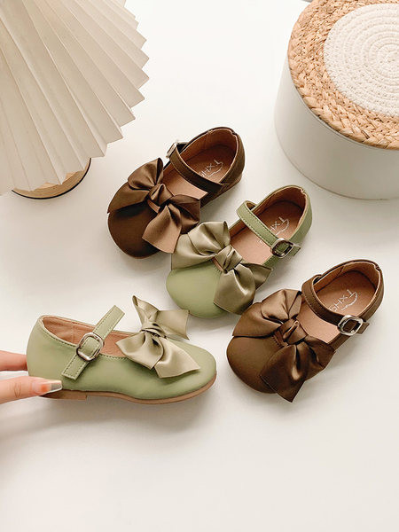 Детски обувки за момичета с панделка и катарама