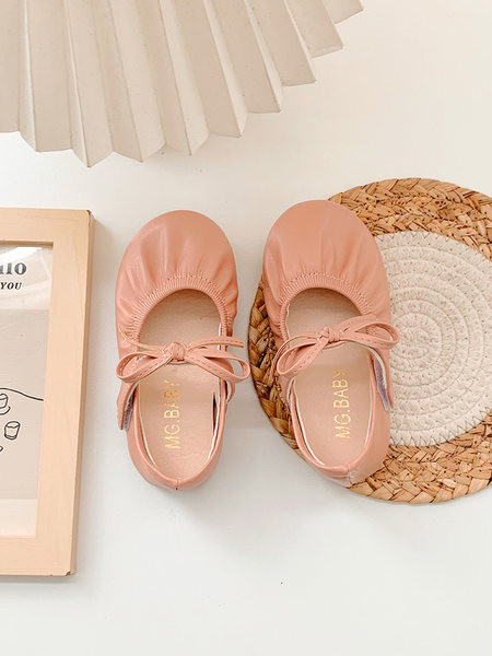 Ежедневни обувки за момичета от еко кожа с връзки