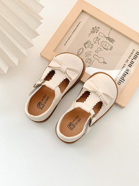 Детски обувки за момиче с панделка 