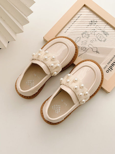 Детски обувки от еко кожа -с перли